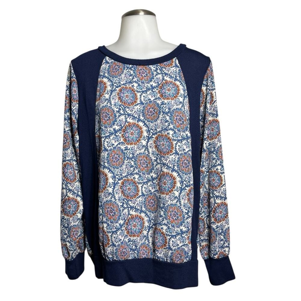 Medium Le Lis Blue Floral print Top